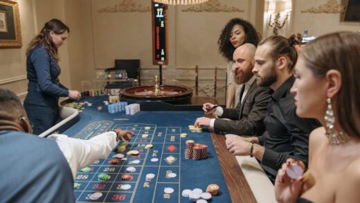 Illusztráció: Pavel Danilyuk